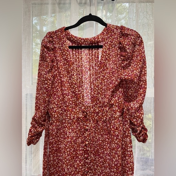 Floral Midi Length Dress - Picture 5 of 9